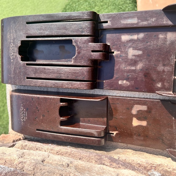 Vintage Cutco Wall Mount Knife Holders Brown Plastic - Picture 13 of 17